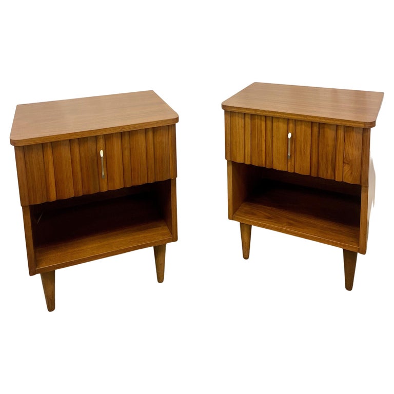 Pair Mid-Century Open Nightstands, Side/End Tables, American, Walnut,1960s